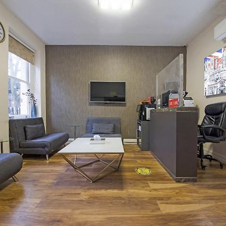Oyo Townhouse 30 Sussex Hotel, London Paddington Dış mekan fotoğraf