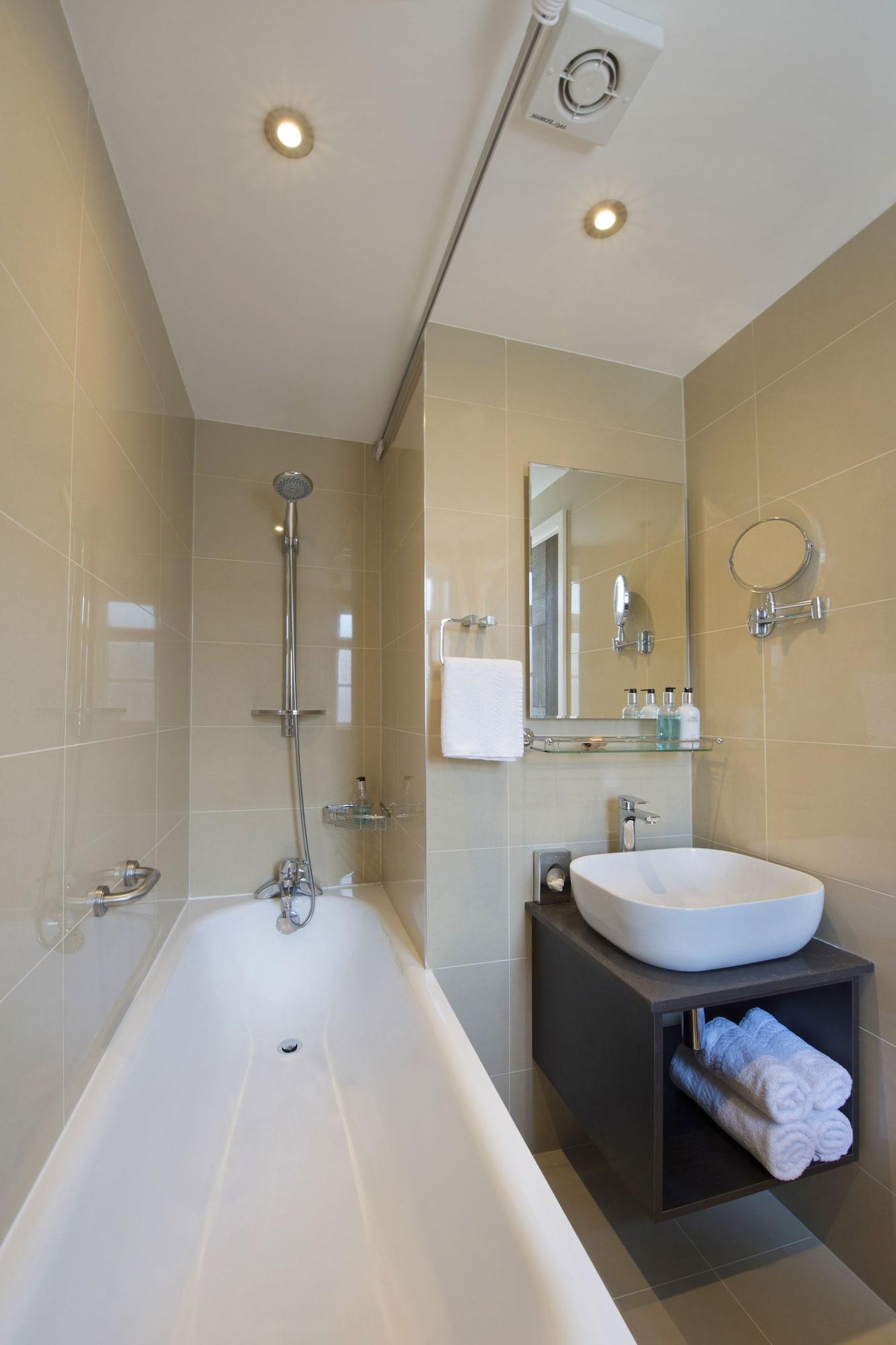 Oyo Townhouse 30 Sussex Hotel, London Paddington Dış mekan fotoğraf